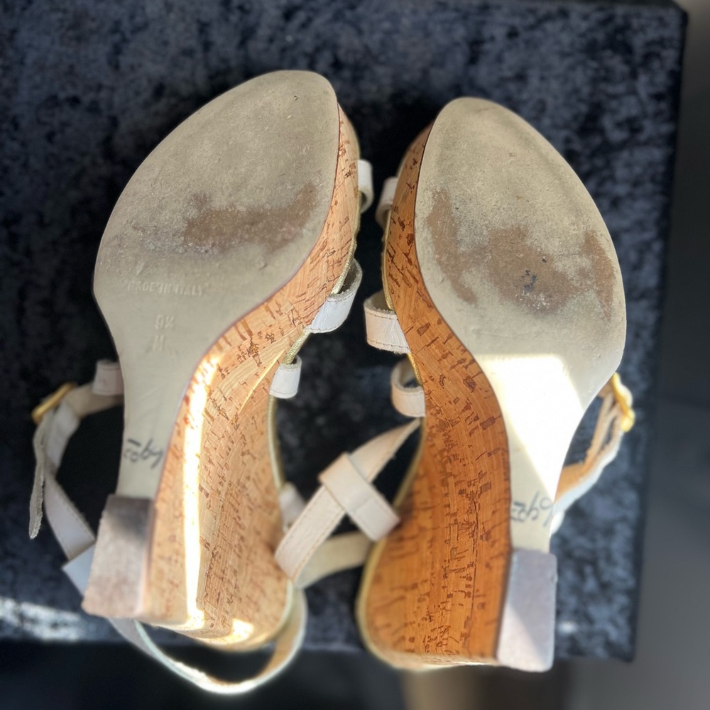Michael Kors White Gold Wedge Sandals
ALL WHITE PARTY SUMMER WEAR - Picture 9 of 12